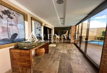 Sobrado com 3 Quartos à venda, 388m² no Jardim Itália, Maringá