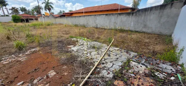 Lote/Terreno à venda, 900m² no Setor Habitacional Vicente Pires, Brasília