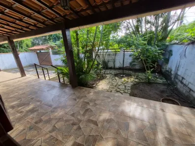 Casa de Condomínio com 4 Quartos para alugar, 100m² no , Armação dos Búzios