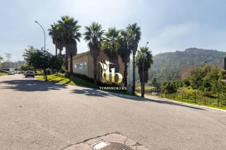 Casa de Condomínio com 5 Quartos para alugar, 985m² no Tamboré, Barueri
