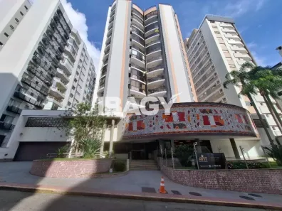 Apartamento com 3 Quartos para alugar, 143m² no Centro, Florianópolis