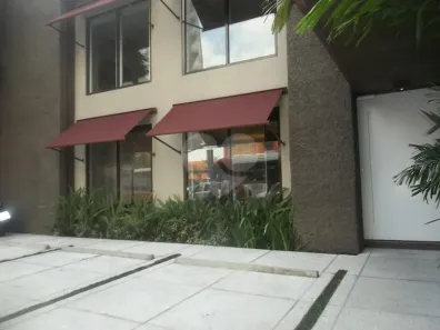 Casa com 3 Quartos para alugar, 229m² no Jardim Paulistano, São Paulo