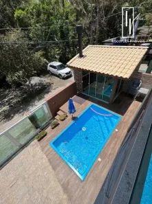 Casa com 2 Quartos para alugar, 146m² no Barra da Lagoa, Florianópolis