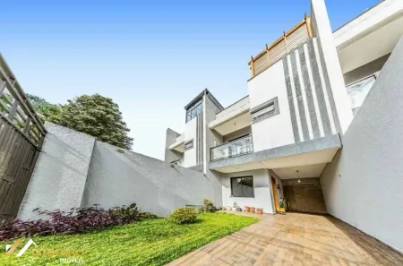 Sobrado com 3 Quartos à venda, 150m² no Boqueirão, Curitiba