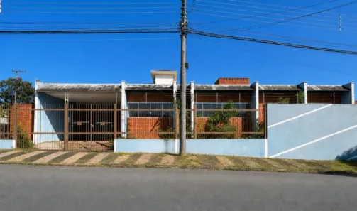 Imóvel Comercial com 3 Quartos para alugar, 136m² no Vila São João, Limeira