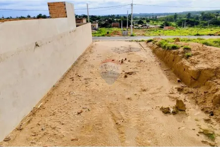 Lote/Terreno à venda, 200m² no Chácara Florianópolis, Botucatu