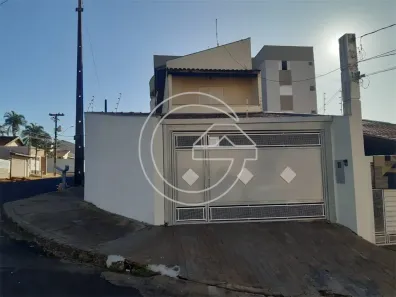 Casa com 3 Quartos à venda, 158m² no Centro, Marília