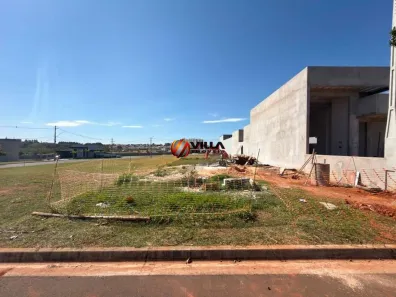 Lote/Terreno à venda, 300m² no Parque dos Pinheiros, Nova Odessa