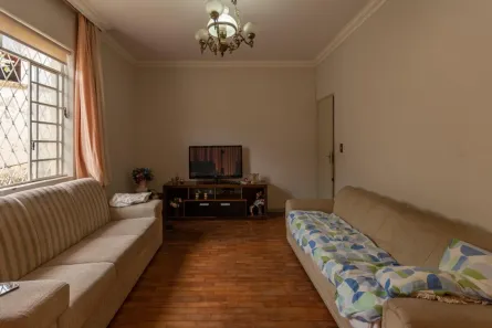 Casa com 3 Quartos à venda, 430m² no Glória, Belo Horizonte