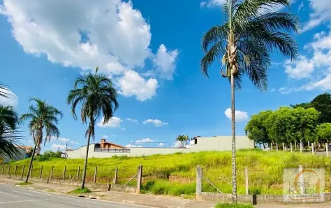 à venda, 2157m² no Nova Cerejeira, Atibaia