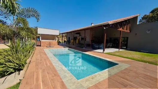 Fazenda/Sítio com 3 Quartos à venda, 2520m² no Vila Florença, Santo Antônio de Goiás