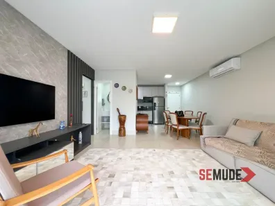 Apartamento com 2 Quartos à venda, 87m² no Jurerê, Florianópolis