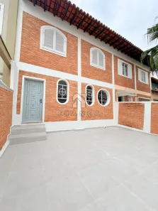 com 3 Quartos para alugar, 143m² no Jardim Pereira do Amparo, Jacareí