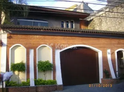 Sobrado com 4 Quartos à venda, 400m² no Carandiru, São Paulo