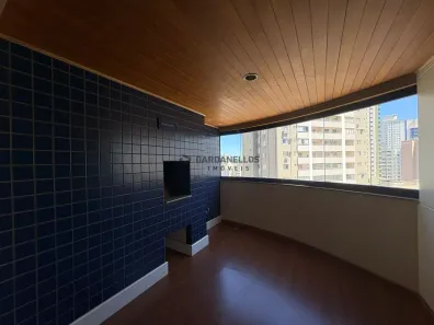 Apartamento com 3 Quartos para alugar, 120m² no Centro, Balneário Camboriú