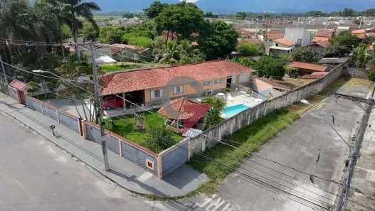 Fazenda/Sítio com 5 Quartos à venda, 310m² no Loteamento Parque Vera Cruz, Tremembé