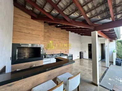 Casa com 3 Quartos à venda, 220m² no Alto Umuarama, Uberlândia
