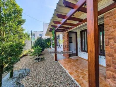 Casa com 3 Quartos à venda, 215m² no Bela Vista, Gaspar