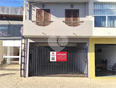 Casa com 7 Quartos à venda, 142m² no Centro, Itapetininga