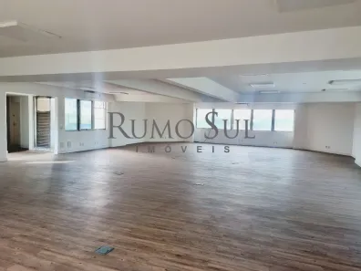 Imóvel Comercial à venda, 204m² no Cidade Monções, São Paulo