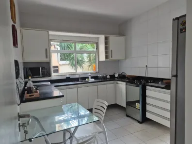Casa com 4 Quartos para alugar, 100m² no Buraquinho, Lauro de Freitas