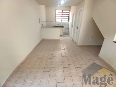 Casa de Condomínio com 2 Quartos para alugar, 67m² no Jardim Las Palmas, Guarujá