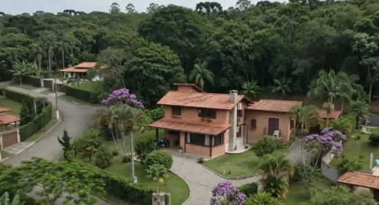 Sobrado com 4 Quartos à venda, 257m² no Lagoa da Conceição, Florianópolis