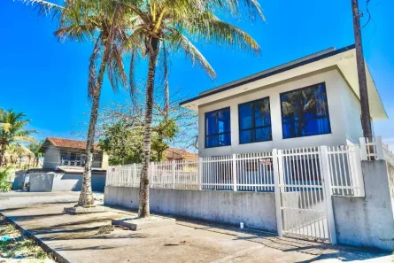 Sobrado com 5 Quartos à venda, 260m² no Matinhos, Guarapuava