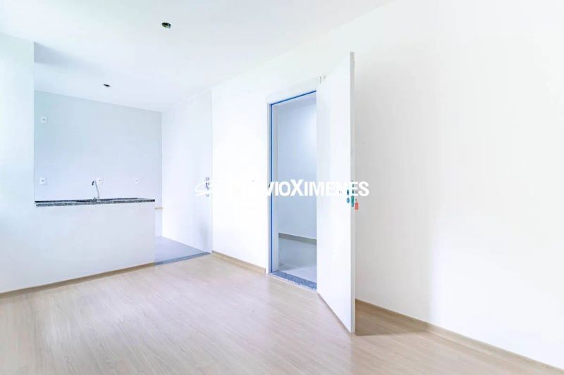 Apartamento com 2 quartos — Carlos Prates, Belo Horizonte