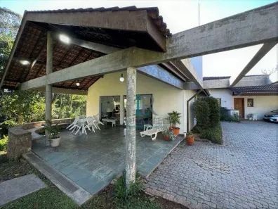 Casa de Condomínio com 3 Quartos à venda, 435m² no Vilarejo, Carapicuíba