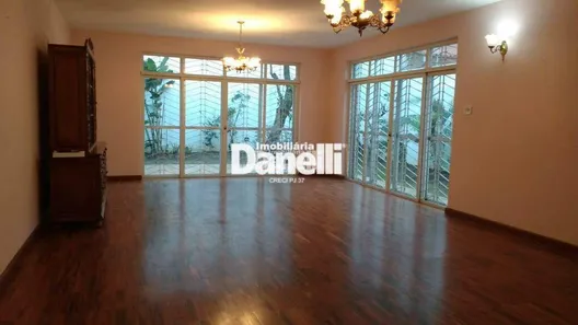 Casa com 4 Quartos à venda, 370m² no Centro, Taubaté