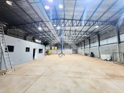 Ponto Comercial para alugar, 950m² no , Jardinópolis
