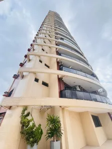 Apartamento com 3 Quartos para alugar, 127m² no Umarizal, Belém