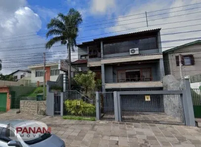 Imóvel Comercial com 4 Quartos para alugar, 550m² no Vila Jardim, Porto Alegre