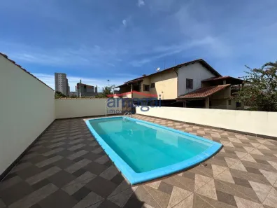 Fazenda/Sítio com 3 Quartos à venda, 710m² no Jardim Jacinto, Jacareí