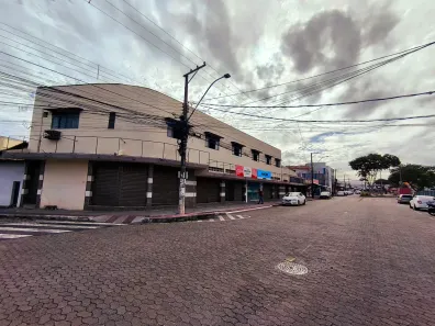 Imóvel Comercial com 1 Quarto para alugar, 100m² no Mata da Serra, Serra