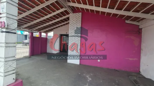 Casa com 2 Quartos à venda, 190m² no Centro, Caraguatatuba