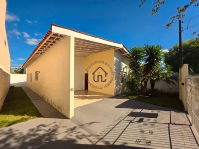 Casa com 3 Quartos para alugar, 157m² no Centro, Vinhedo