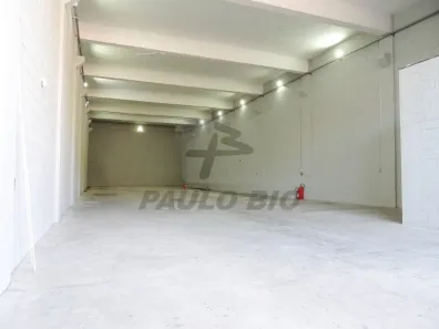Prédio Comercial à venda, 800m² no Parque João Ramalho, Santo André