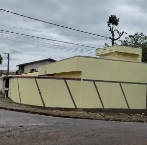 Casa com 3 Quartos à venda, 125m² no Jardim Gurilândia, Taubaté