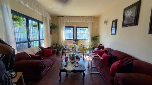 Casa com 3 Quartos à venda, 166m² no Fabrício, Uberaba