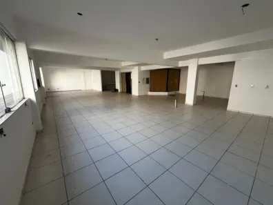 Casa de Condomínio com 1 Quarto para alugar, 250m² no Centro, Cascavel