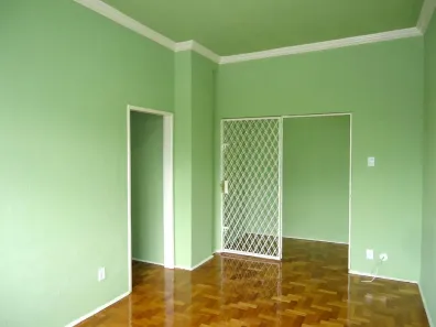 Apartamento com 3 Quartos para alugar, 85m² no Bangu, Rio de Janeiro