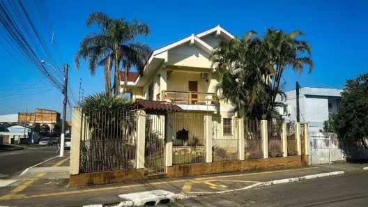 Casa com 3 Quartos à venda, 275m² no Parque Florido, Gravataí