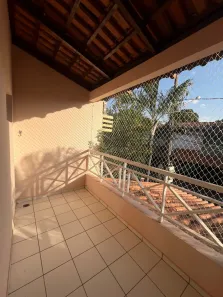 Casa de Condomínio com 3 Quartos para alugar, 148m² no Cidade Alta, Cuiabá