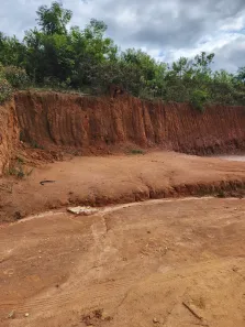 Lote/Terreno à venda, 200m² no Centro, Pedro Teixeira