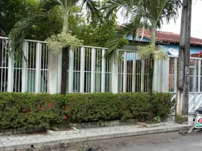 Casa com 3 Quartos à venda, 330m² no Colônia Santo Antônio, Manaus