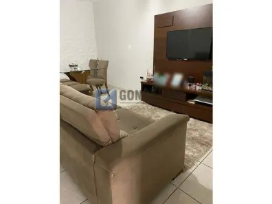Sobrado com 3 Quartos à venda, 200m² no Vila Liviero, São Paulo