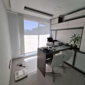 Sala Comercial à venda, 33m² no Taquara, Rio de Janeiro