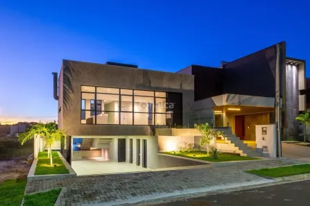 Casa de Condomínio com 3 Quartos à venda, 240m² no Tabajaras, Teresina